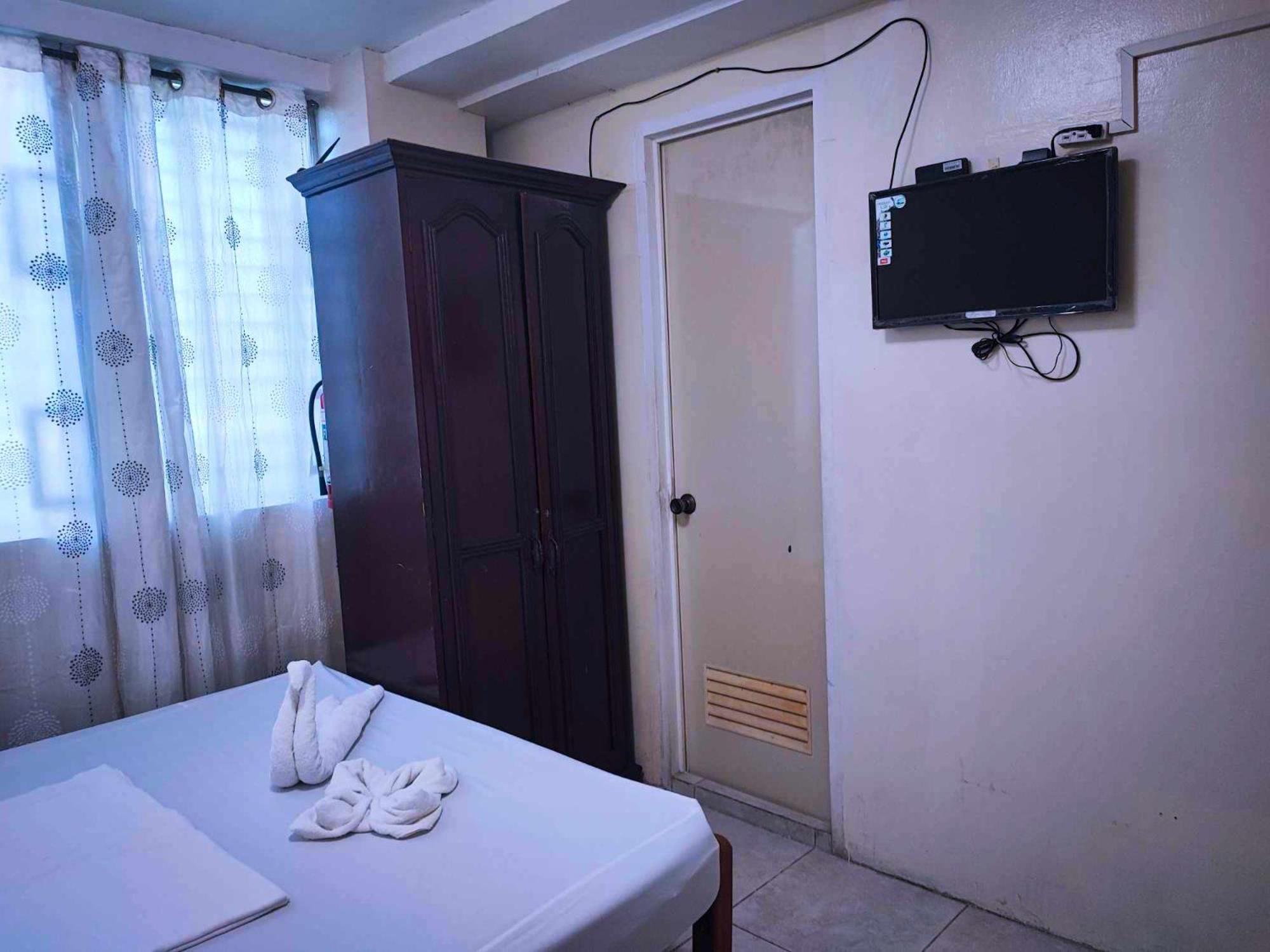 סבו Goland Pension House & Dormitory By Sms Hospitality מראה חיצוני תמונה